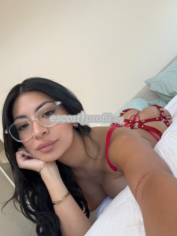 Foto Escort Lobelia  3 - Bari